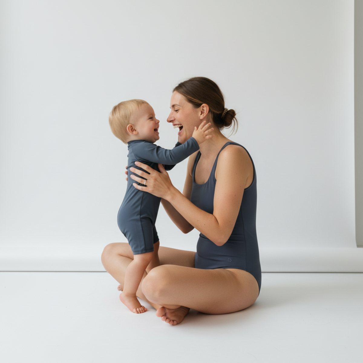 Aura Swimsuit Woman - Moonlight